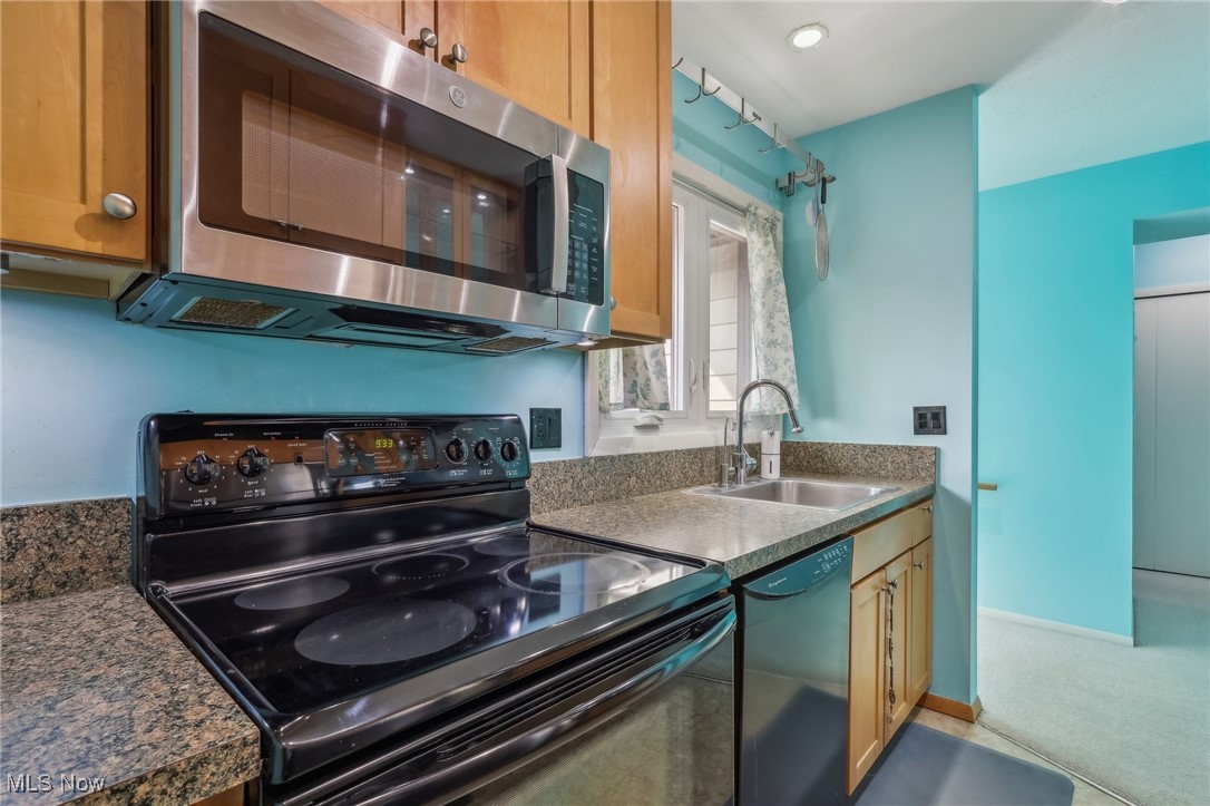 3484 Mayfield Road Cleveland Heights OH 44118