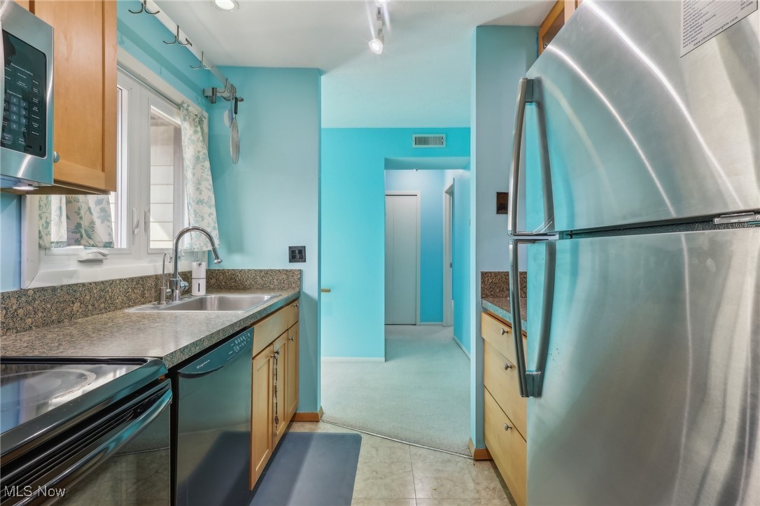 3484 Mayfield Road Cleveland Heights OH 44118