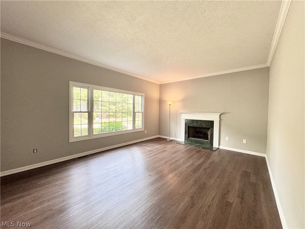 502 Dogwood Lane Auburn OH 44023