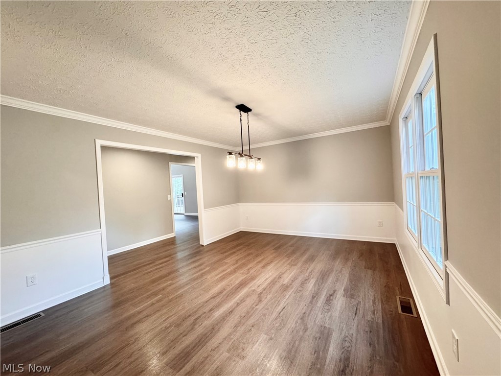 502 Dogwood Lane Auburn OH 44023