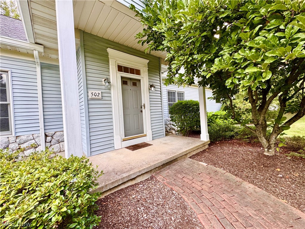 502 Dogwood Lane Auburn OH 44023