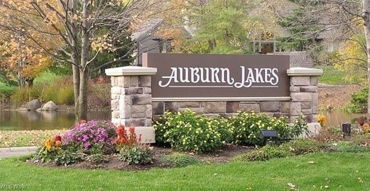 502 Dogwood Lane Auburn OH 44023