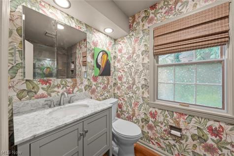 91 Yardley Lane Akron OH 44313