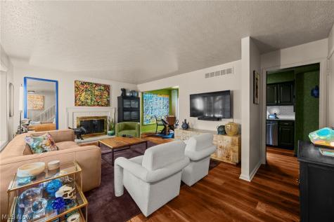91 Yardley Lane Akron OH 44313