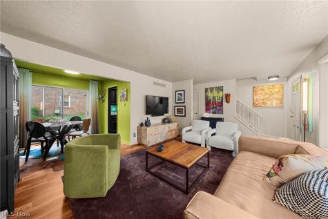 91 Yardley Lane Akron OH 44313