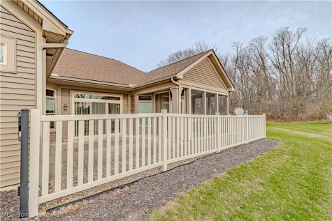 1493 Newman Drive Brunswick Hills OH 44212