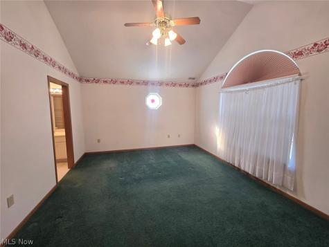 1425 Laurenbrook Lane NE Massillon OH 44646