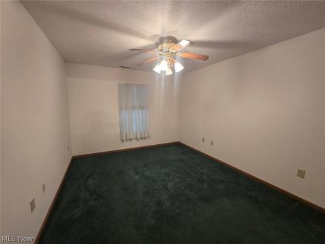 1425 Laurenbrook Lane NE Massillon OH 44646