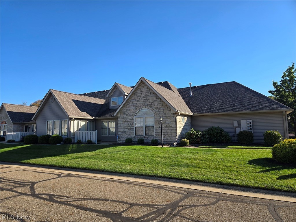 1425 Laurenbrook Lane NE Massillon OH 44646