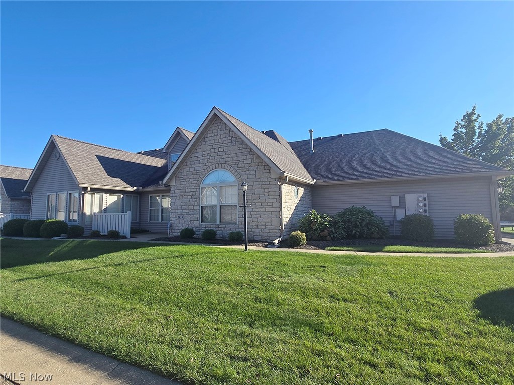 1425 Laurenbrook Lane NE Massillon OH 44646