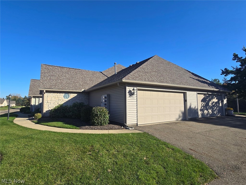 1425 Laurenbrook Lane NE Massillon OH 44646