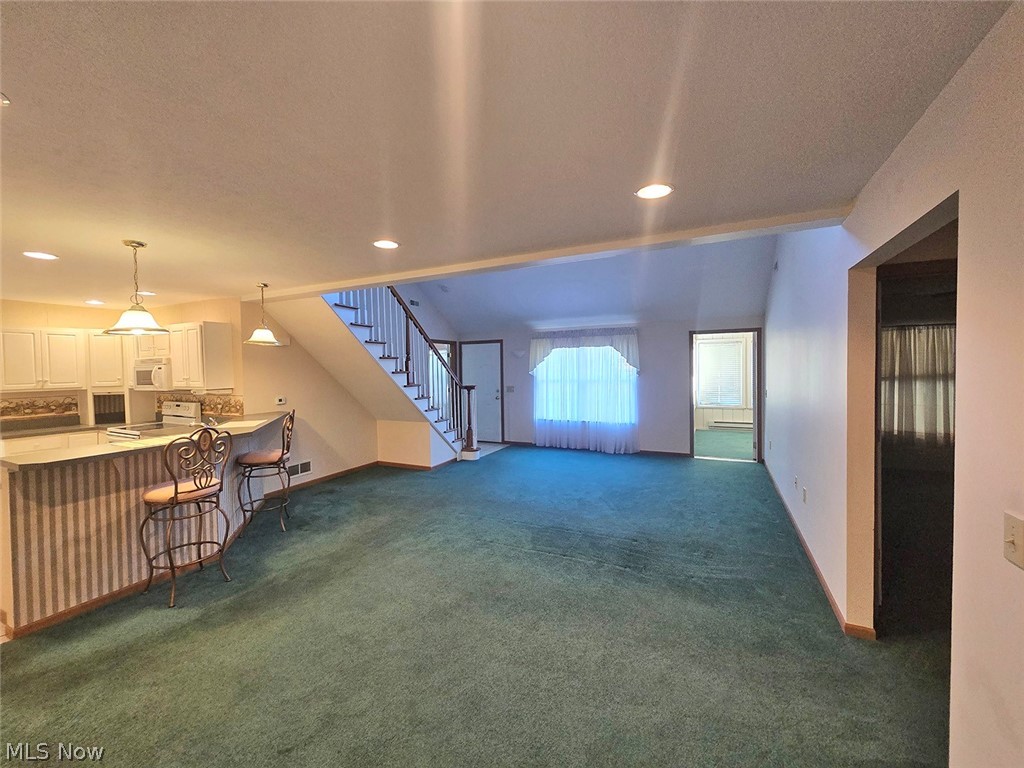 1425 Laurenbrook Lane NE Massillon OH 44646
