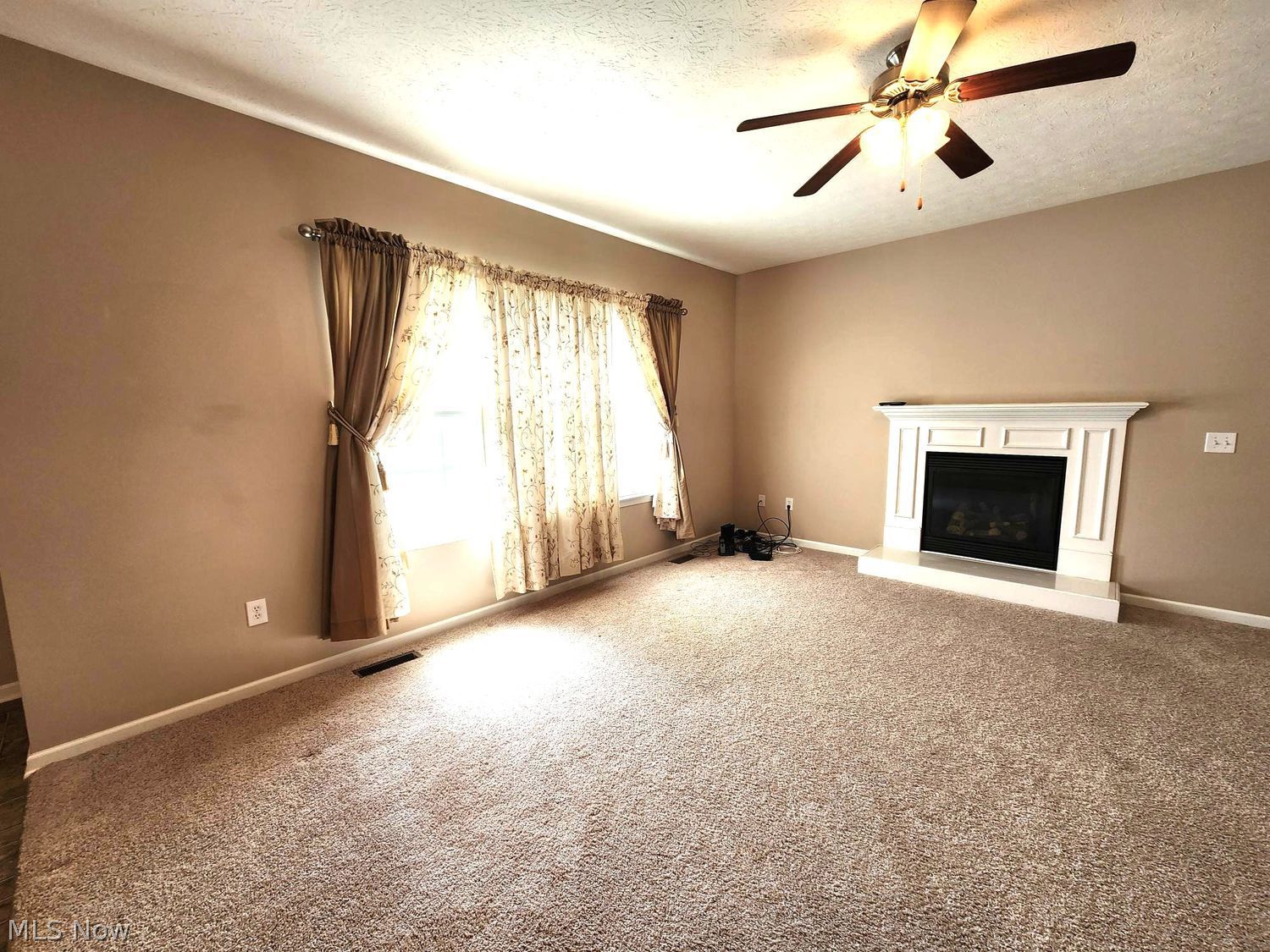 139 Richmond Court Elyria OH 44035