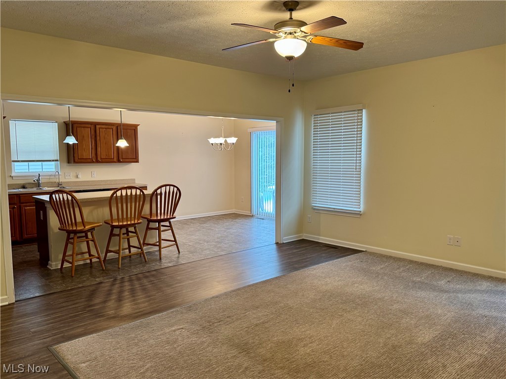 128 Richmond Court Elyria OH 44035