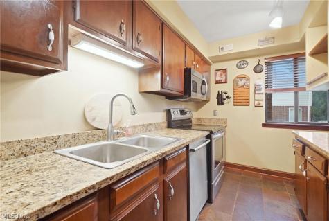 201-H Ohio Street Marietta OH 45750