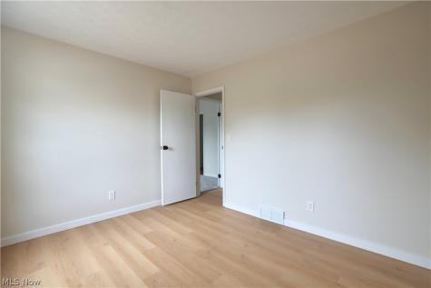 9995 Independence Drive North Royalton OH 44133