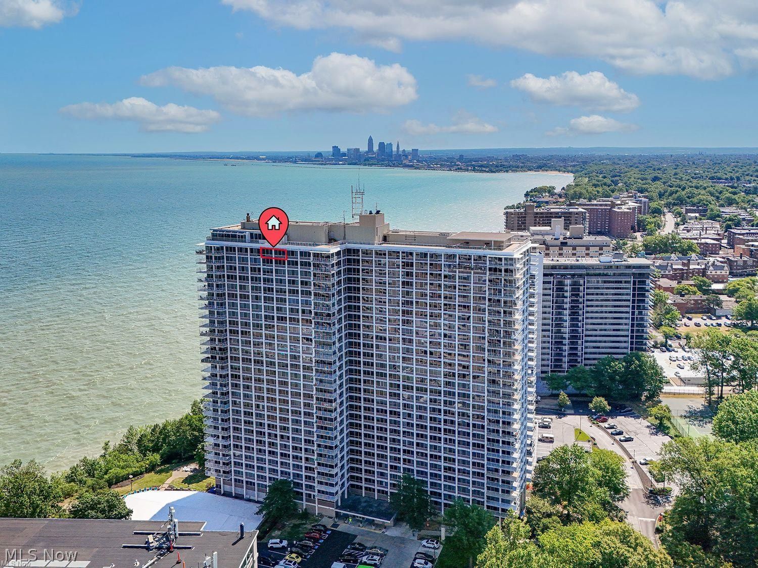 12700 Lake Avenue Lakewood OH 44107