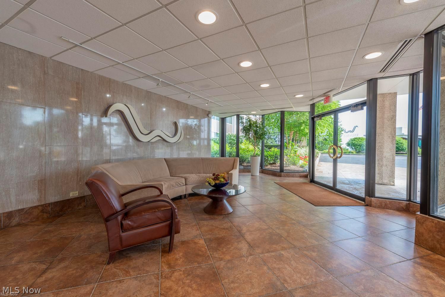 12700 Lake Avenue Lakewood OH 44107