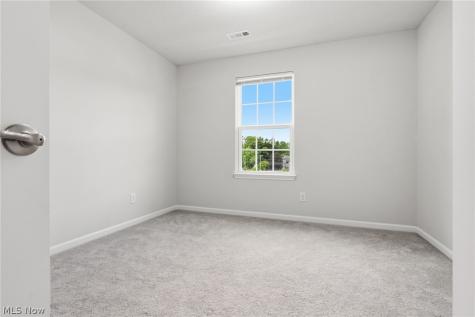 1666 N Eckert Lane Akron OH 44313