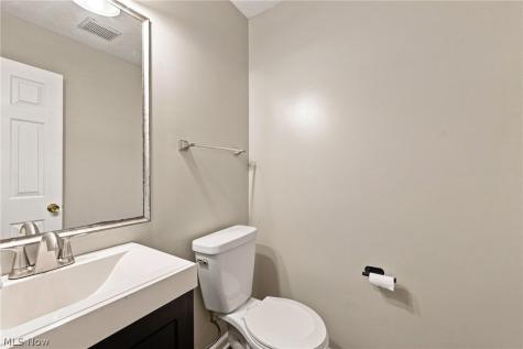 841 Overlook Ridge Drive Cleveland OH 44109