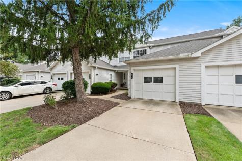 841 Overlook Ridge Drive Cleveland OH 44109