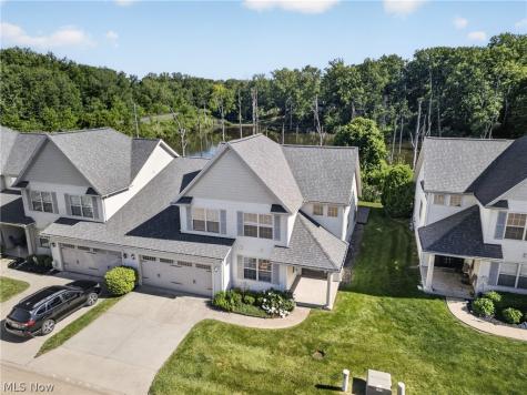 312 Lake Breeze Cove Eastlake OH 44095