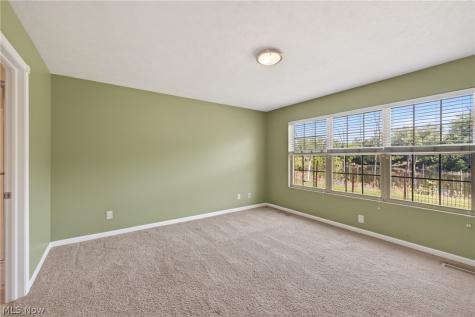 312 Lake Breeze Cove Eastlake OH 44095