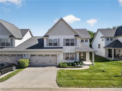 312 Lake Breeze Cove Eastlake OH 44095