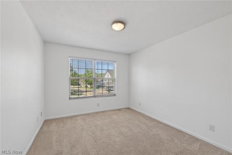 312 Lake Breeze Cove Eastlake OH 44095