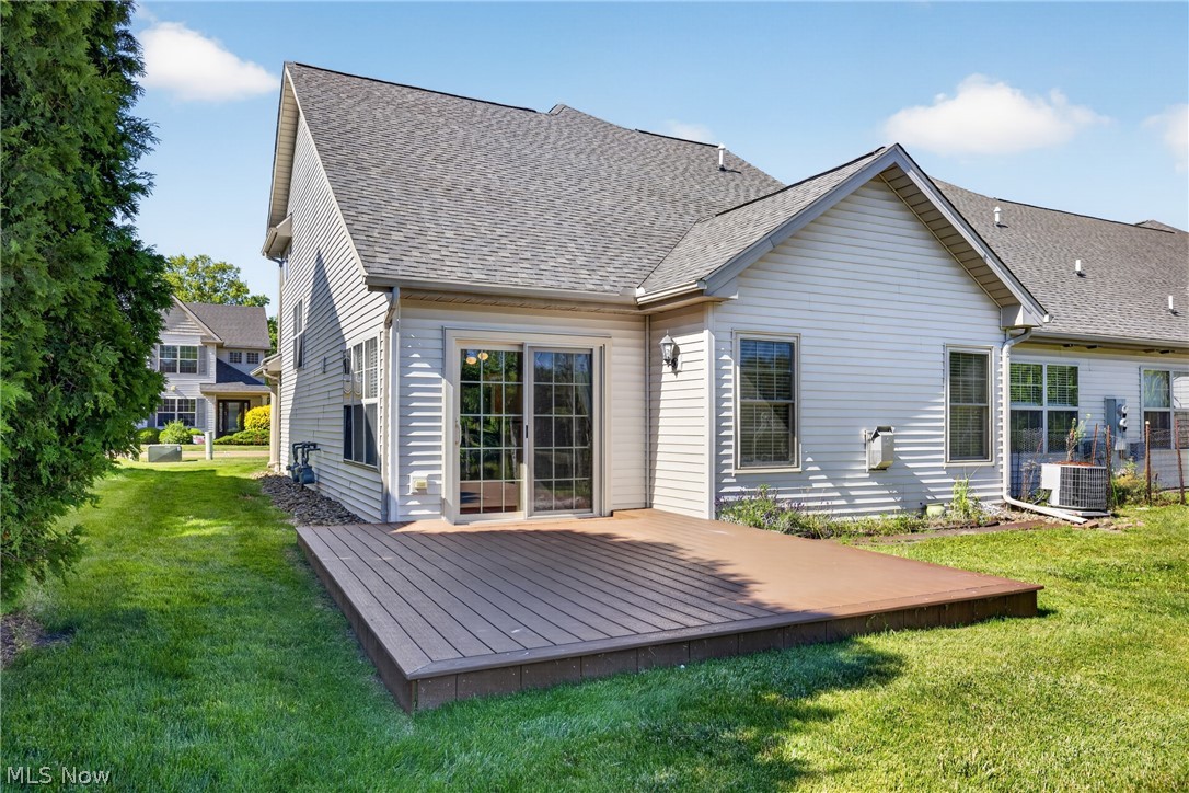 312 Lake Breeze Cove Eastlake OH 44095