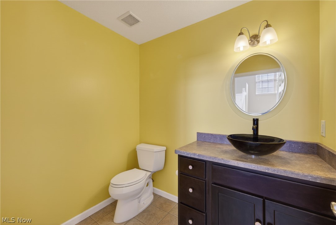312 Lake Breeze Cove Eastlake OH 44095
