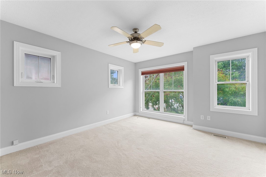 2013 W 58th Street Cleveland OH 44102