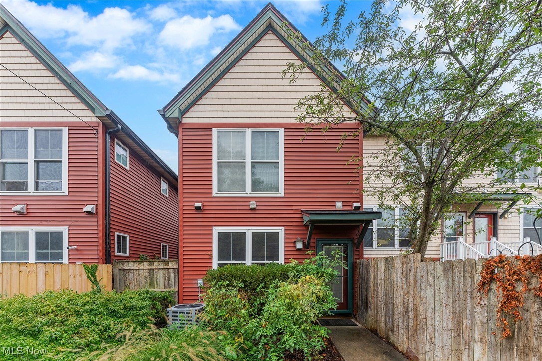 2013 W 58th Street Cleveland OH 44102