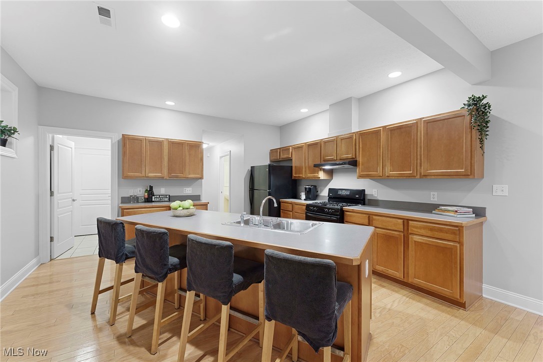 2013 W 58th Street Cleveland OH 44102