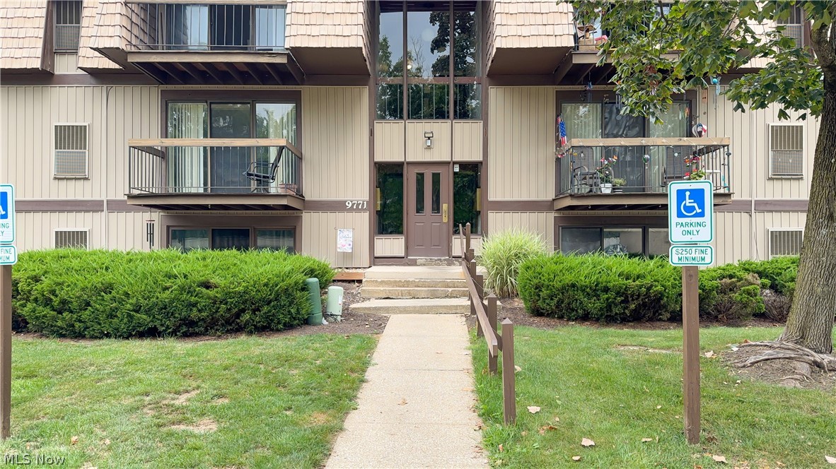 9771 Sunrise Boulevard North Royalton OH 44133