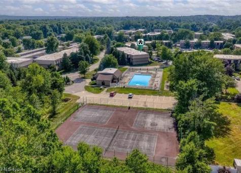 9771 Sunrise Boulevard North Royalton OH 44133