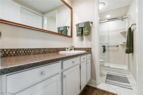 731 Creekside Drive Aurora OH 44202