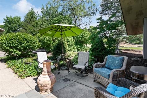 731 Creekside Drive Aurora OH 44202