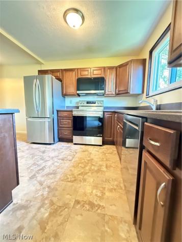 24665 Clareshire Drive North Olmsted OH 44070