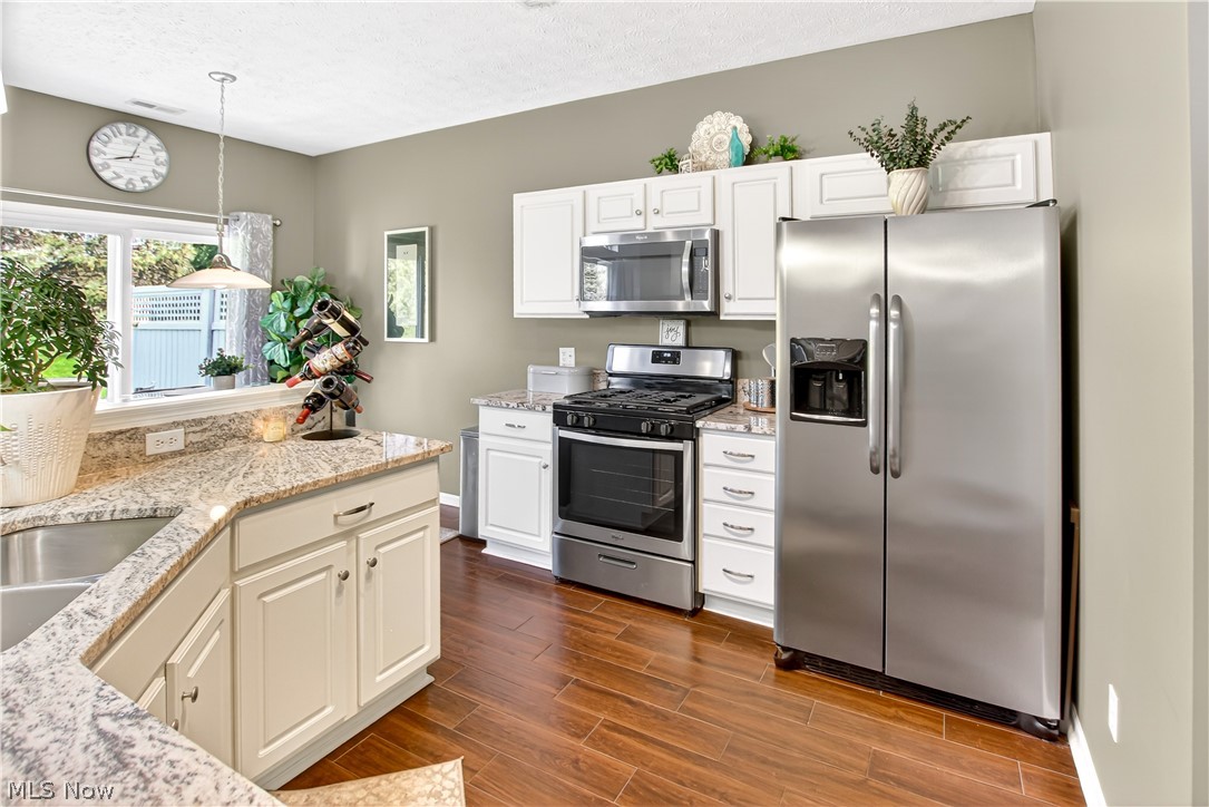 1557 N Yorkshire Drive Broadview Heights OH 44147