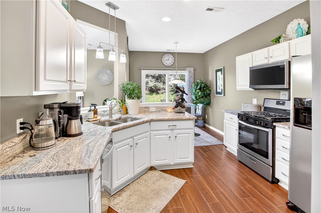 1557 N Yorkshire Drive Broadview Heights OH 44147