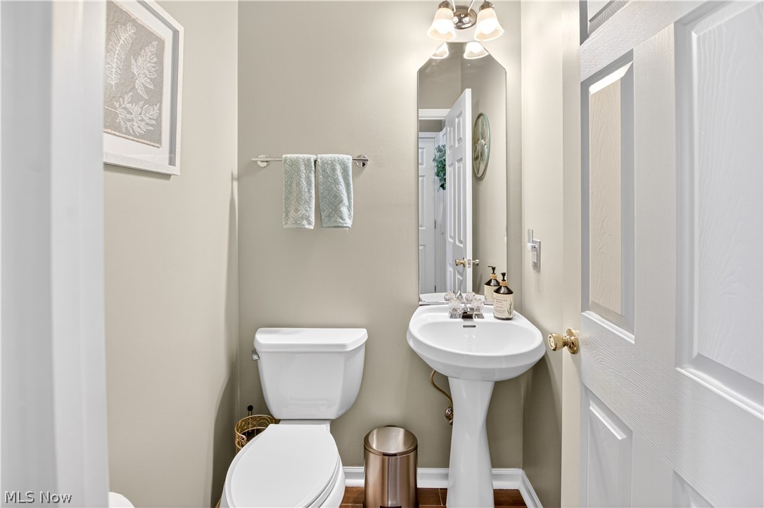 1557 N Yorkshire Drive Broadview Heights OH 44147