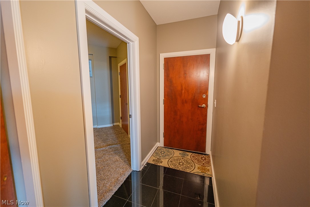 1237 Washington Avenue Cleveland OH 44113