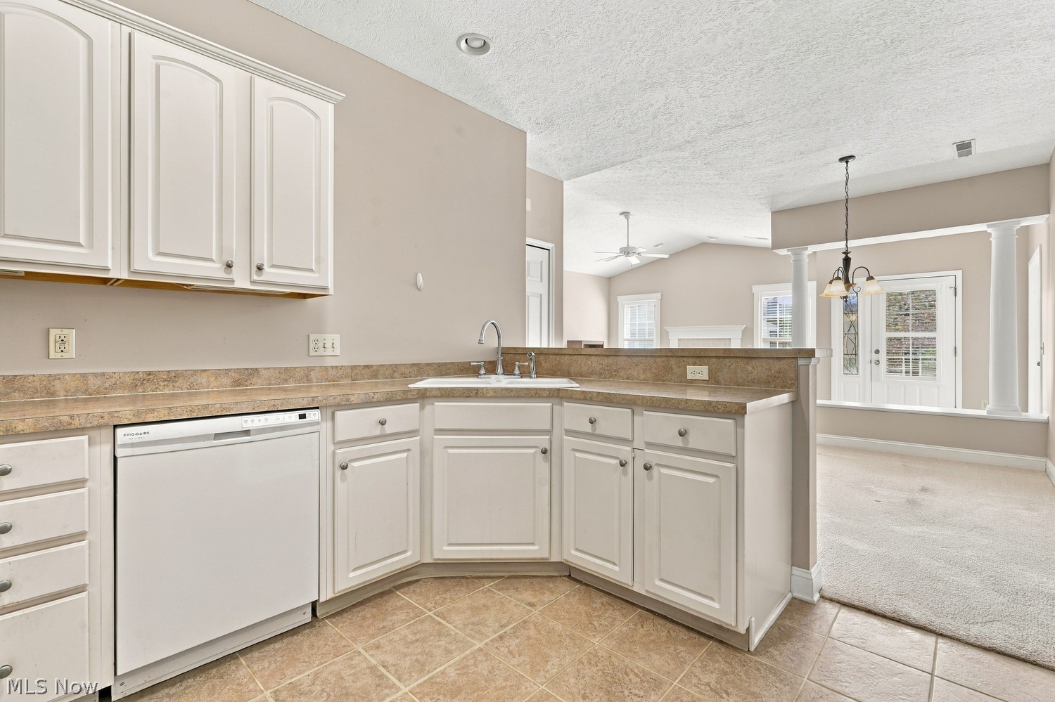 4252 Greenway Trail Street NW Massillon OH 44647