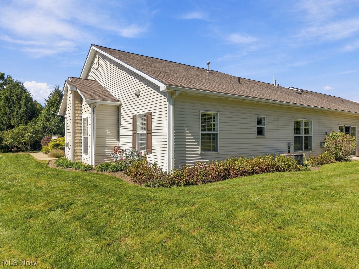 4252 Greenway Trail Street NW Massillon OH 44647