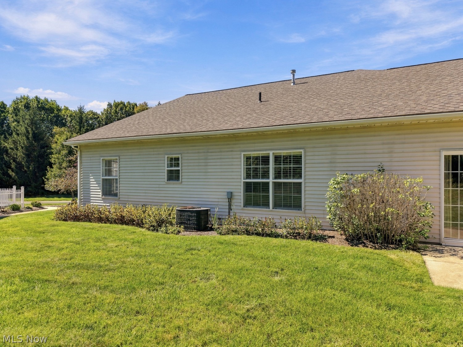 4252 Greenway Trail Street NW Massillon OH 44647