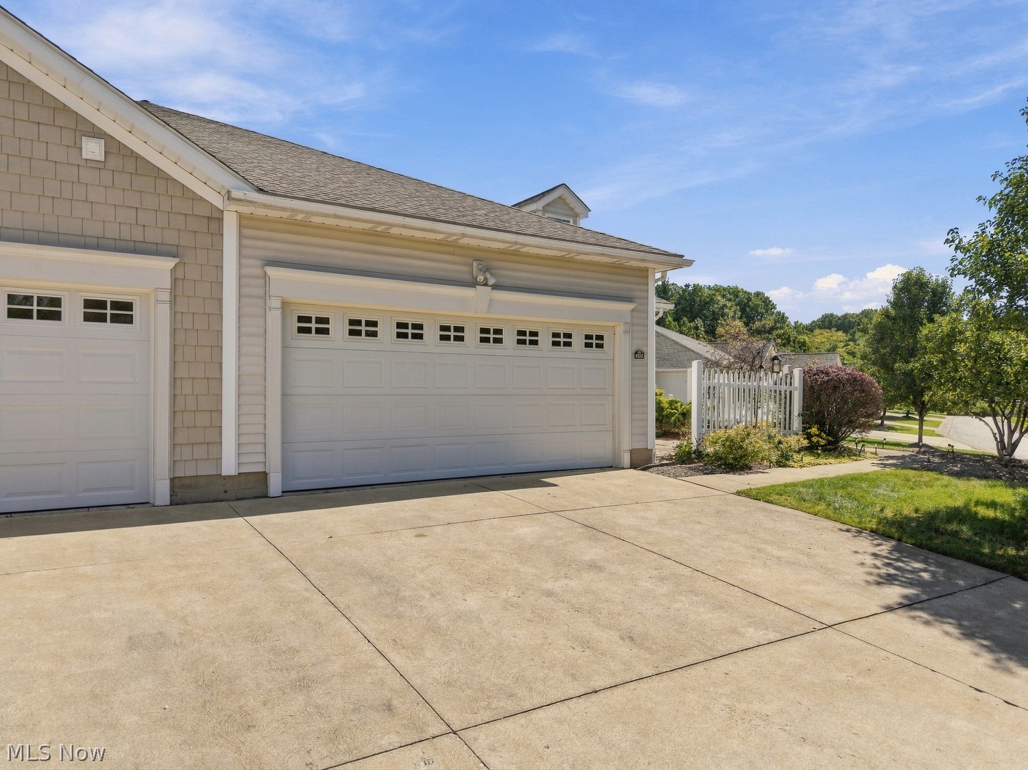 4252 Greenway Trail Street NW Massillon OH 44647