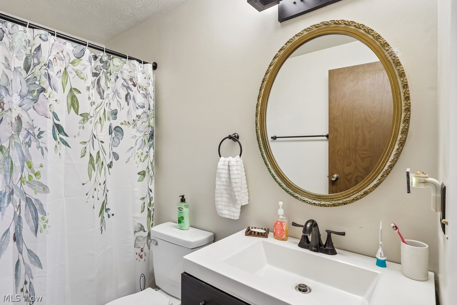 958 Hampton Ridge Drive Akron OH 44313