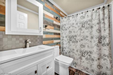 2598 Shakespeare Lane Avon OH 44011