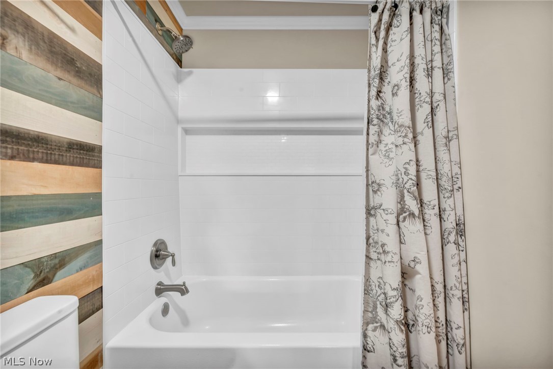 2598 Shakespeare Lane Avon OH 44011